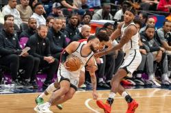 爱游戏app下载-篮网战胜爵士，争取季后赛资格