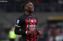 爱游戏app下载-包含雄心勃勃！女足球队的冠军之路的词条