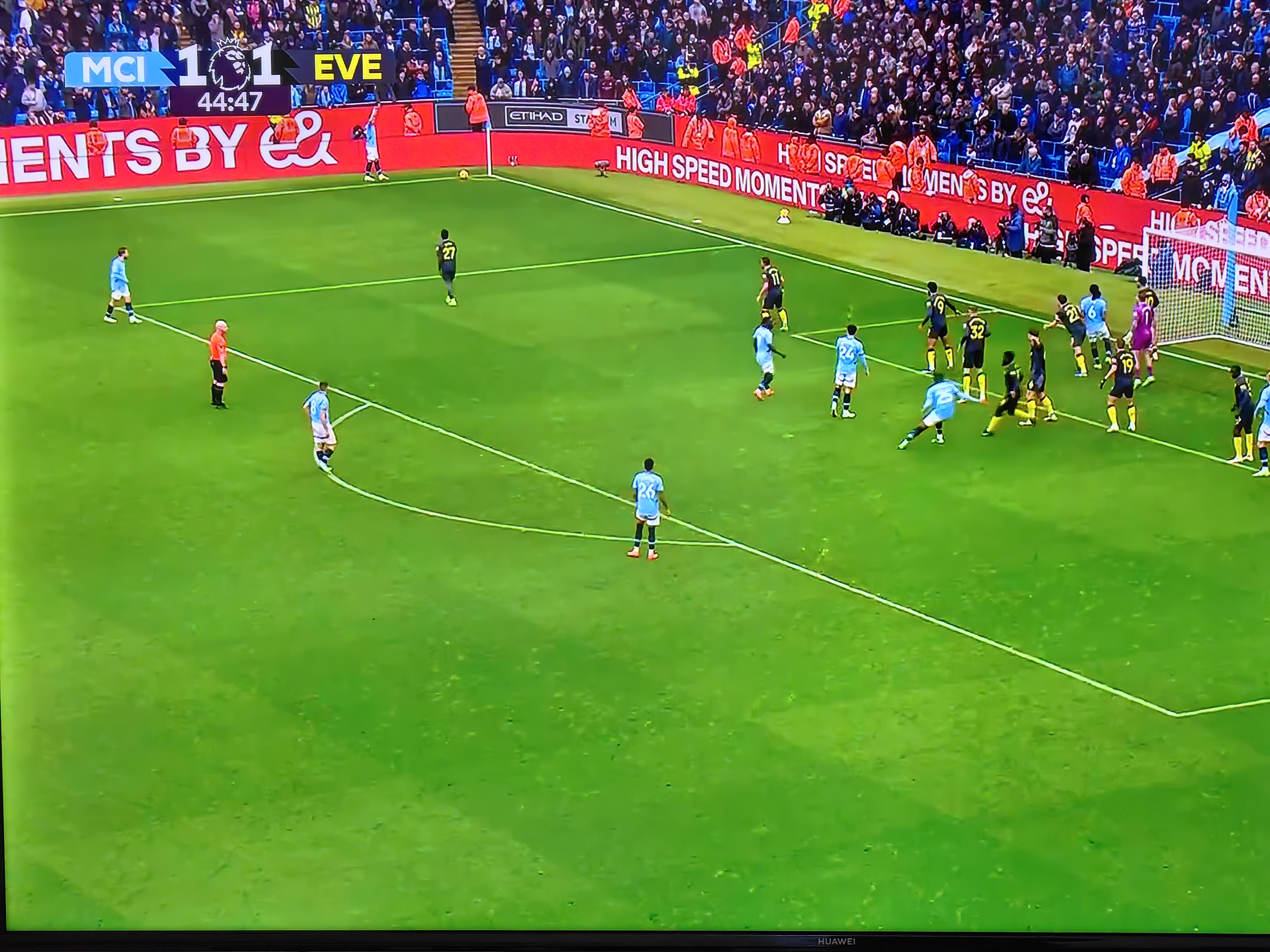 关于曼城客场大胜卡迪夫城,稳步追赶榜首位置的信息 关于曼城客场大胜卡迪夫城,稳步追赶榜首位置的信息