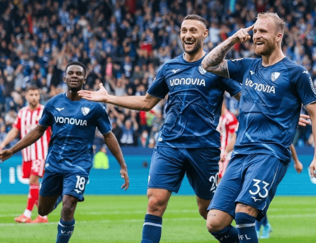 德国足球顶级联赛的比赛实况(德国足球顶级联赛的比赛实况视频)