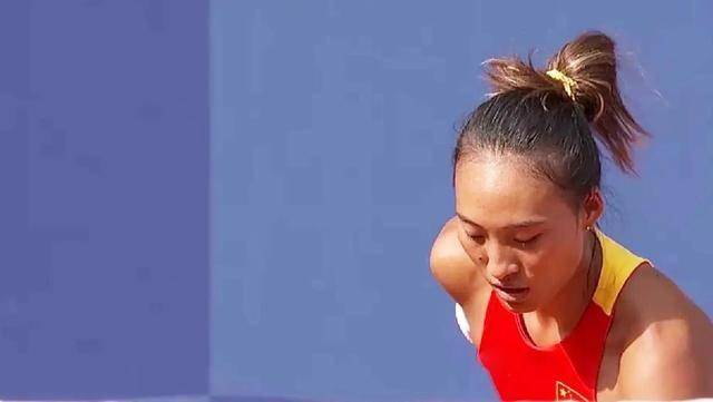 阿维斯挺胸逆袭,继续领先优势 阿维斯挺胸逆袭,继续领先优势