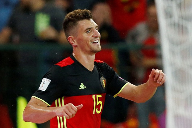 比利时中场多次传球，掌握节奏！的简单介绍