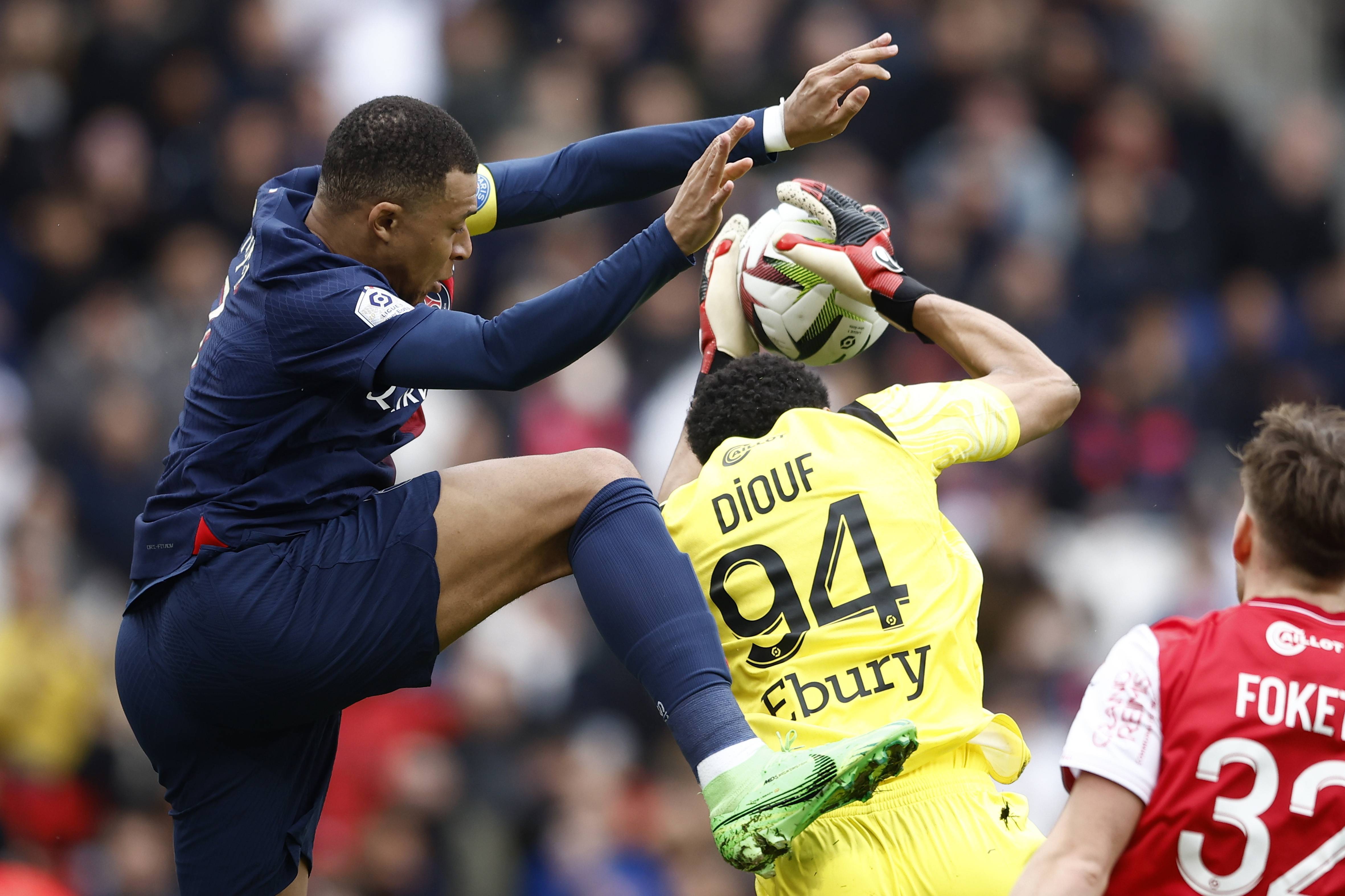 法甲联赛:巴黎圣日耳曼狂胜 法甲联赛:巴黎圣日耳曼狂胜