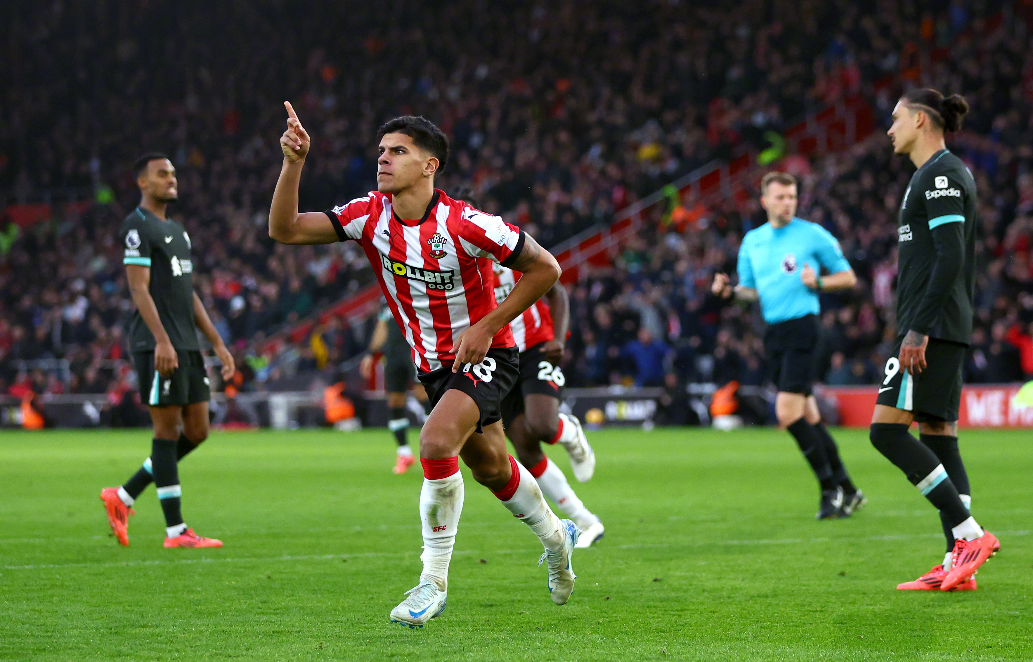 利物浦客场淘汰拜仁,萨拉赫梅开二度的简单介绍 利物浦客场淘汰拜仁,萨拉赫梅开二度的简单介绍