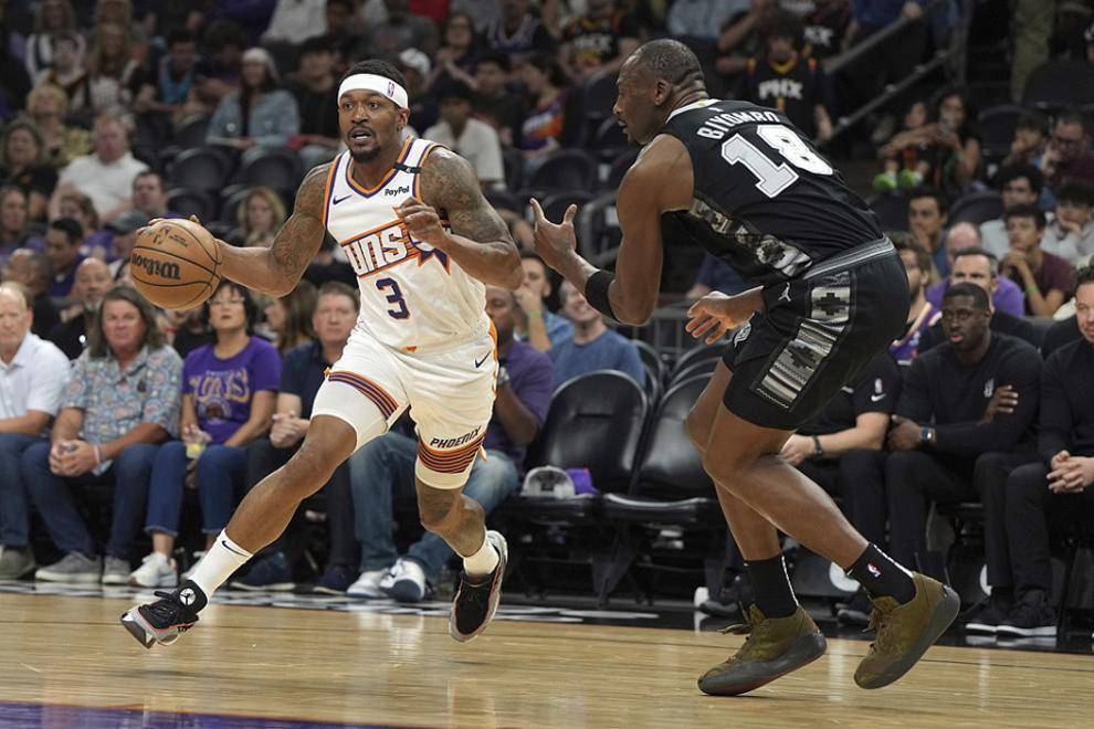 包含太阳击败鹈鹕,布克率队取得胜利的词条 包含太阳击败鹈鹕,布克率队取得胜利的词条