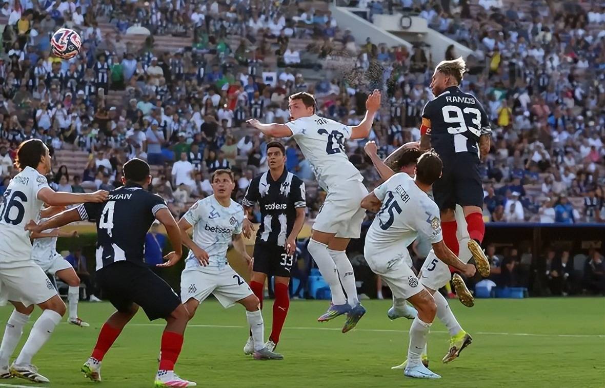 国米擒下实力强劲对手,掌握比赛节奏 国米擒下实力强劲对手,掌握比赛节奏