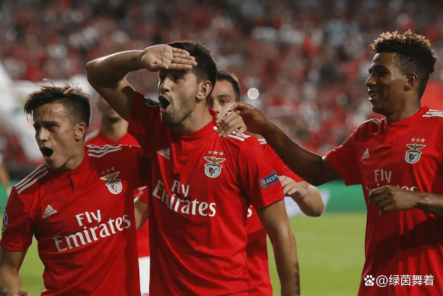 德国劲旅再度击溃对手,保持全胜战绩 德国劲旅再度击溃对手,保持全胜战绩