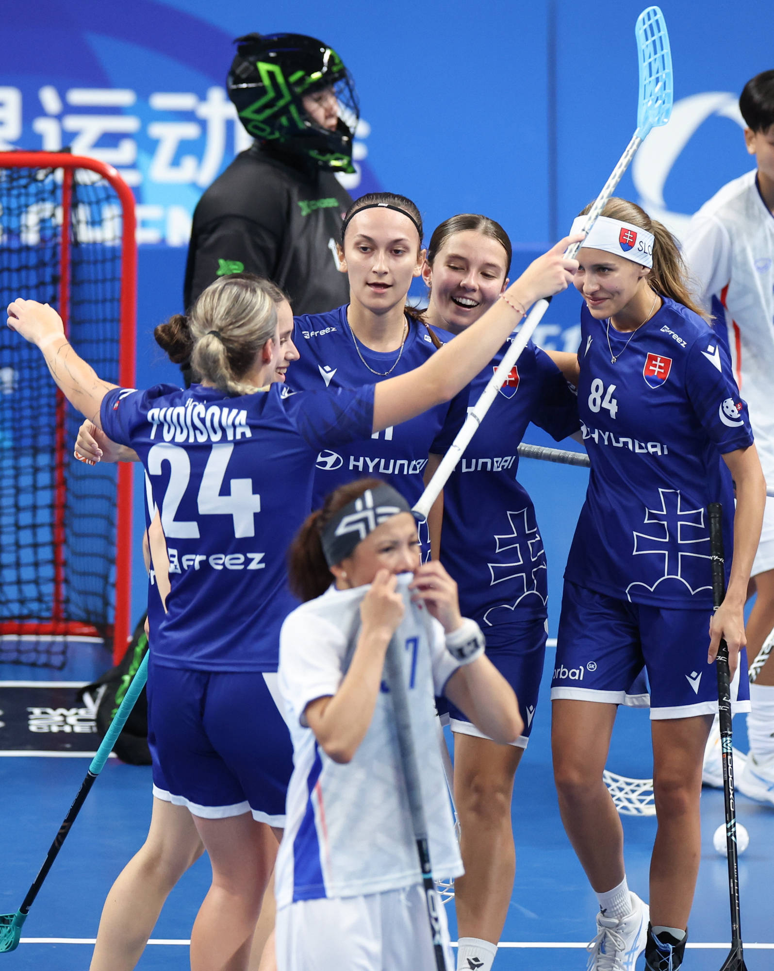 斯洛伐克队在欧预赛中意外强势崛起 斯洛伐克队在欧预赛中意外强势崛起