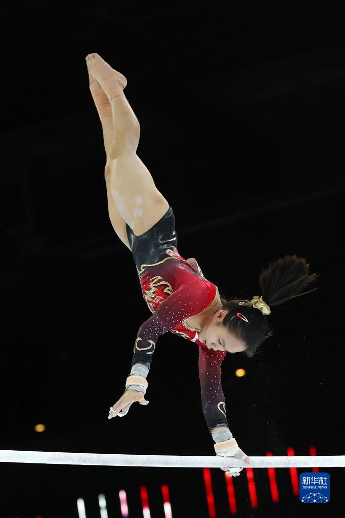 体操女团赛壮观开幕,谁将脱颖而出? 体操女团赛壮观开幕,谁将脱颖而出?