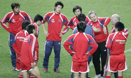 敖林斯战斯图加特,新晋强队备战关键之战的简单介绍 敖林斯战斯图加特,新晋强队备战关键之战的简单介绍