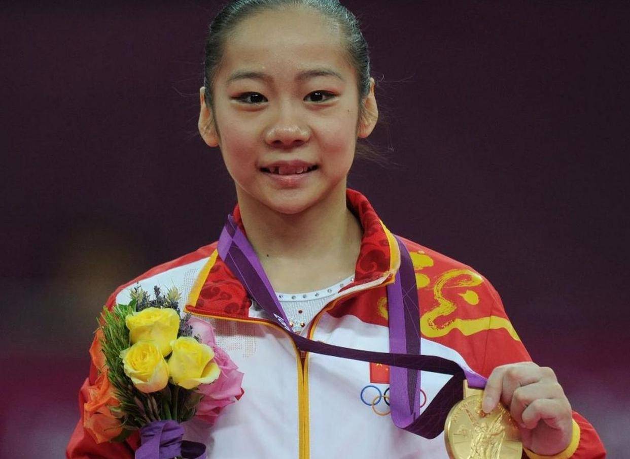 关于体操比赛冠军现身,赛场震撼的信息 关于体操比赛冠军现身,赛场震撼的信息