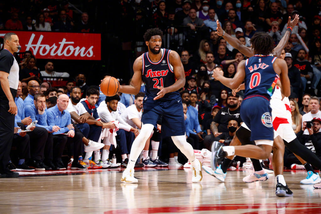 尼斯客场遭遇苦战,难以逆转比分 尼斯客场遭遇苦战,难以逆转比分