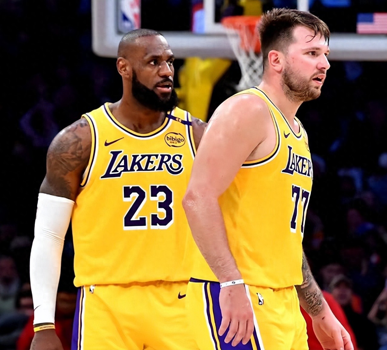 湖人惨败热火,卫冕之路坎坷的简单介绍 湖人惨败热火,卫冕之路坎坷的简单介绍