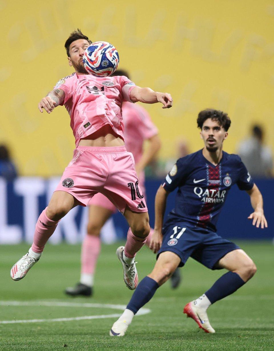 梅西连续两轮破门,巴萨保持领先优势 梅西连续两轮破门,巴萨保持领先优势